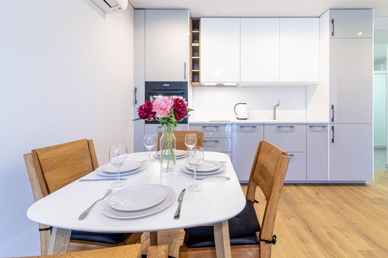 Holidayplus Multiple Apartments, By Cohost Palanga Ngoại thất bức ảnh