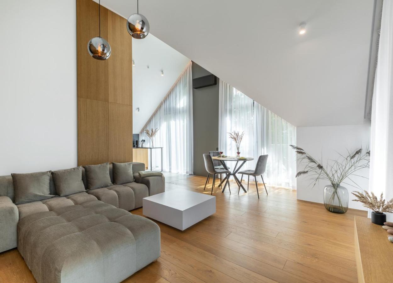 Holidayplus Multiple Apartments, By Cohost Palanga Ngoại thất bức ảnh